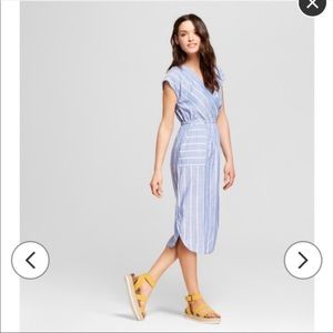 Universals Thread dress